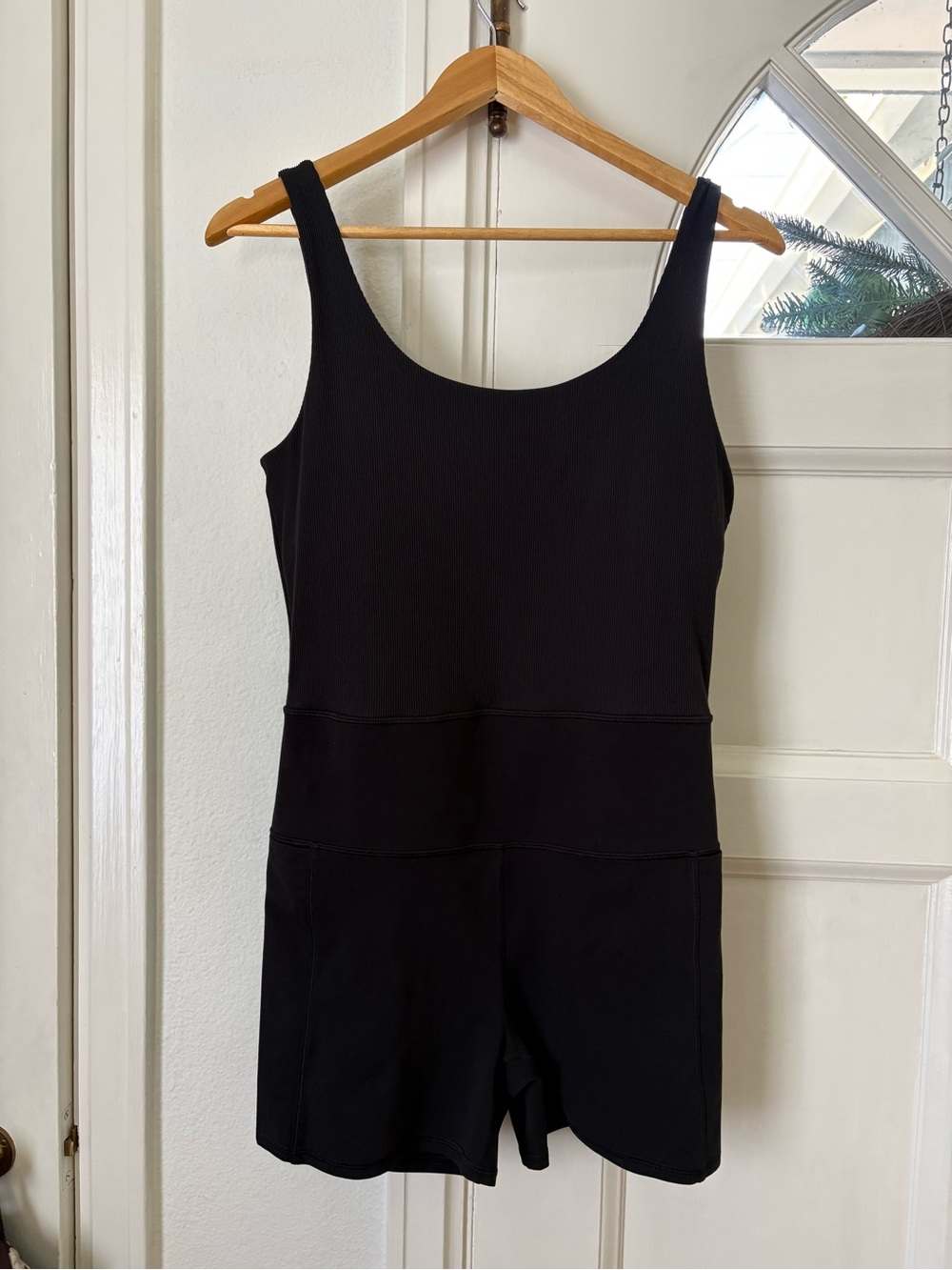 Vuori Studio Onesie/ Romper - Black Size Large